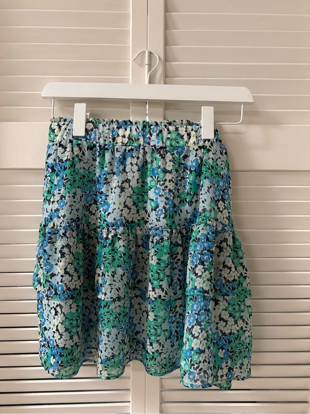 LOFT Blue and Green Floral Tiered Skirt